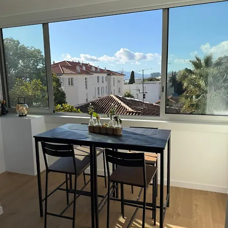 Moderne, Apercu Apartamento *